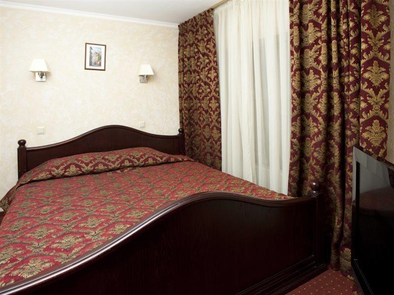 บูทิก โฮเต็ล มอนเต คริสโต Hotel รีกา ภายนอก รูปภาพ