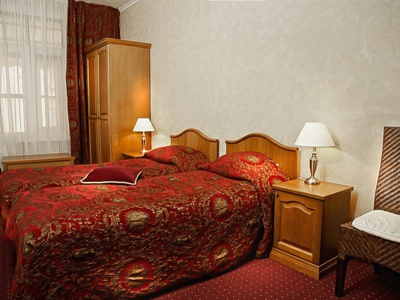 บูทิก โฮเต็ล มอนเต คริสโต Hotel รีกา ภายนอก รูปภาพ