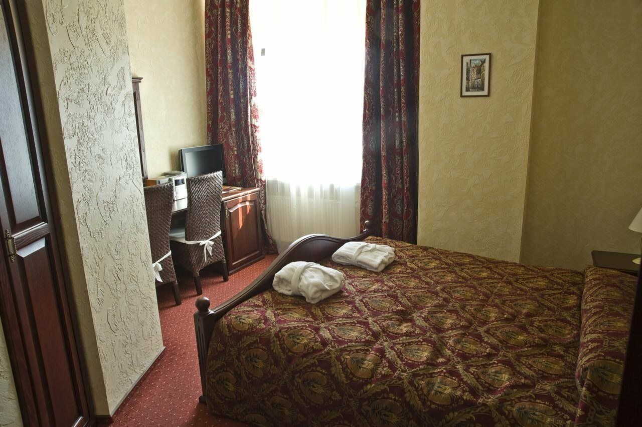 บูทิก โฮเต็ล มอนเต คริสโต Hotel รีกา ภายนอก รูปภาพ