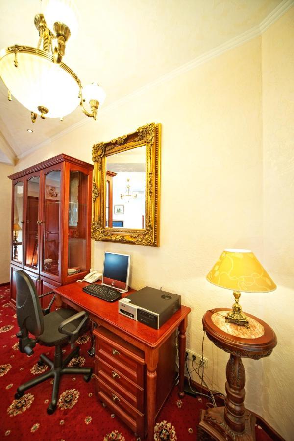 บูทิก โฮเต็ล มอนเต คริสโต Hotel รีกา ห้อง รูปภาพ